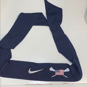 Nike tie workout headband